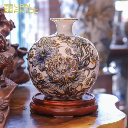 Bình Hút Lộc Liên Hoa Cát Tường Men Trắng Vẽ Vàng Bát Tràng 